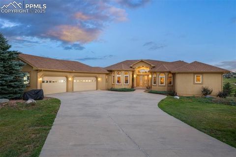 Photo of 1853 Penny Royal Court, Monument, CO 80132 (MLS # 6855054)