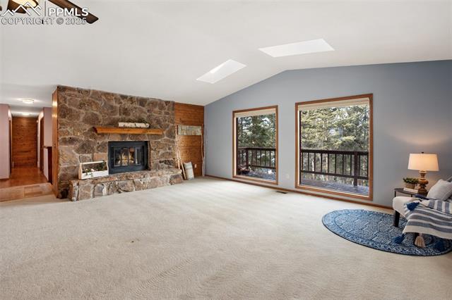 1003 Kings Crown Road