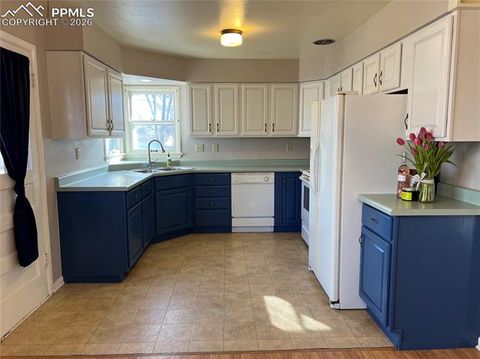 Tiny photo for 615 Echo Lane, Colorado Springs, CO 80904 (MLS # 2649604)