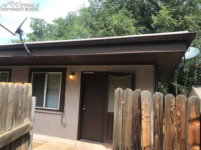 3 Arapahoe Place