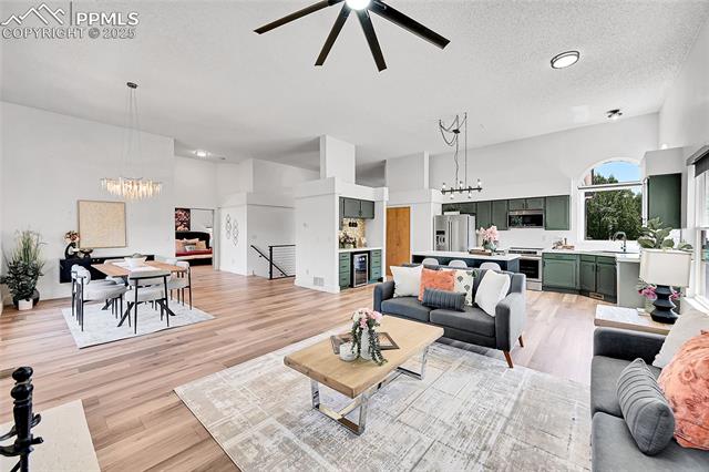 8320 Ashford Court