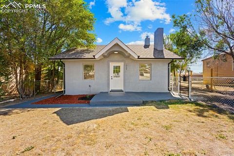Photo of 1928 E 10th Street, Pueblo, CO 81001 (MLS # 2591047)