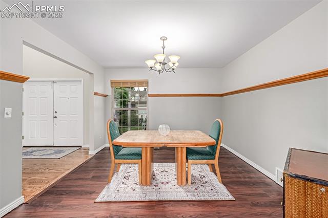 5640 Saddle Rock Road