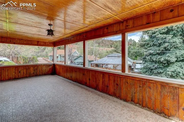 Manitou Springs, Colorado 80829, United States, 5 Bedrooms Bedrooms, ,2 BathroomsBathrooms,Residential,Active,131254