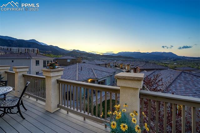 2062 Lone Willow View
