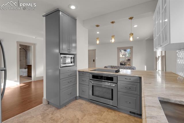 1225 E Platte Avenue