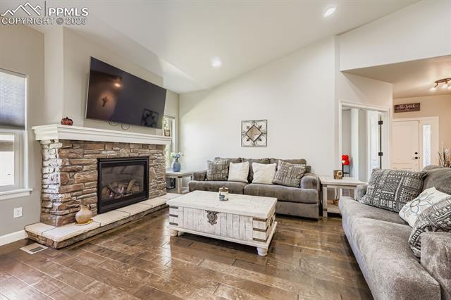 1163 Ptarmigan Drive