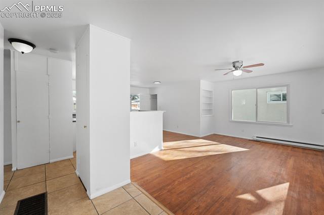 3027-3029 N Institute Street