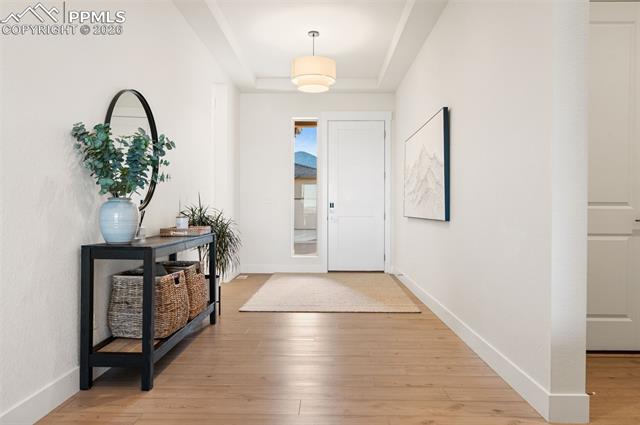 3437 Crest Hollow View