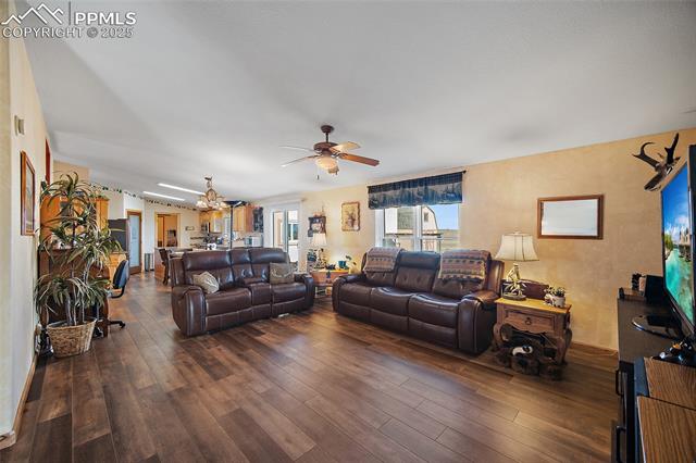 13731 N Ellicott Highway