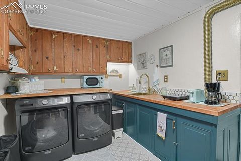 Tiny photo for 4540 Fountain Avenue, Cascade, CO 80809 (MLS # 9042354)