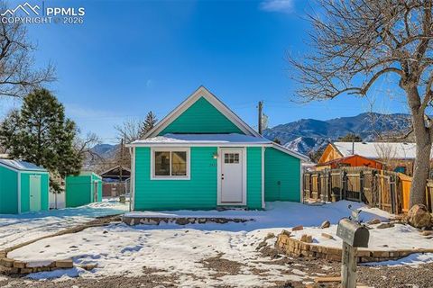 Photo of 2423 W St Vrain Street, Colorado Springs, CO 80904 (MLS # 8983111)