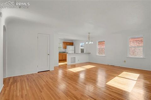 Tiny photo for 917 N Institute Street, Colorado Springs, CO 80903 (MLS # 2534540)