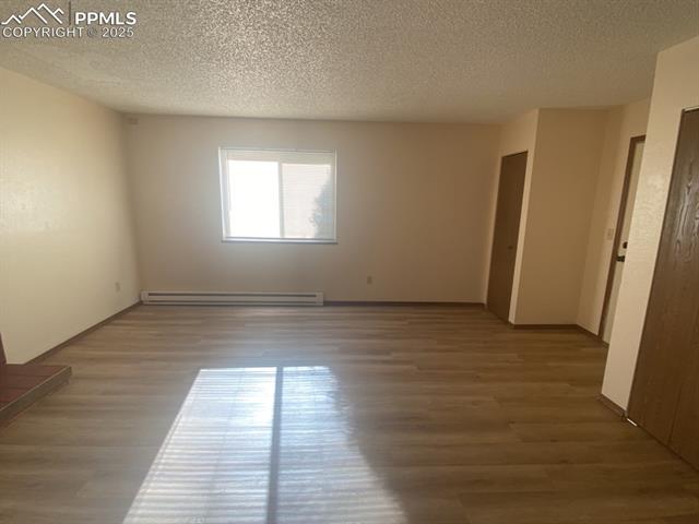 2820 W Platte Avenue