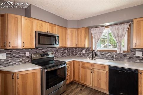 Tiny photo for 780 W Kelleys Road, Woodland Park, CO 80863 (MLS # 8292196)
