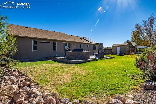 Canon City, Colorado 81212, United States, 5 Bedrooms Bedrooms, ,3 BathroomsBathrooms,Residential,Active,238344