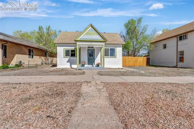 Canon City, Colorado 81212, United States, 3 Bedrooms Bedrooms, ,2 BathroomsBathrooms,Residential,Active,112219