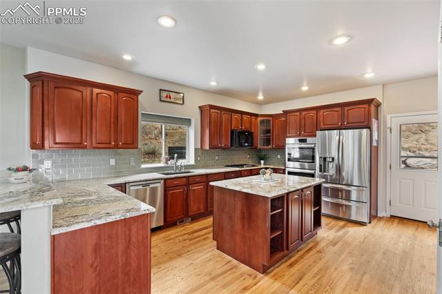 7113 Oak Valley Drive