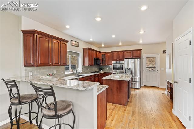 7113 Oak Valley Drive