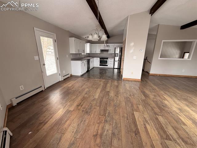 18350 Knollwood Boulevard