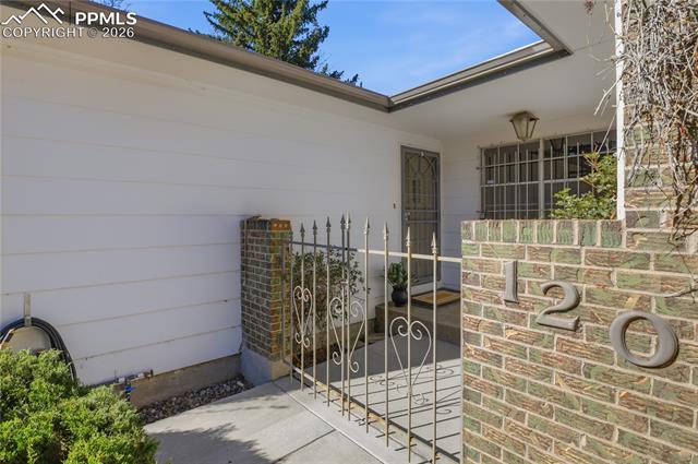 1202 Reinhardt Drive