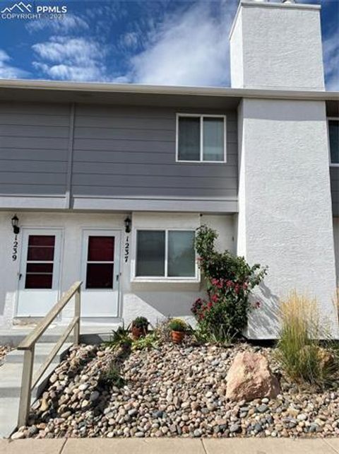 Featured picture for the property 1279896