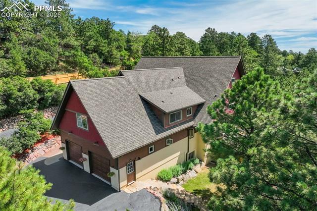 400 Valley Crescent Street