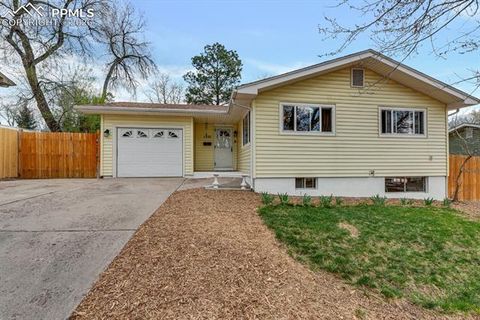 Photo of 1331 Clemson Drive, Colorado Springs, CO 80909 (MLS # 8135819)