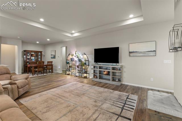 6712 Golden Briar Lane