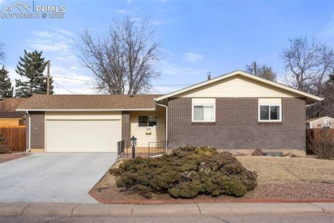Photo of 102 Landoe Lane, Colorado Springs, CO 80911 (MLS # 2740238)