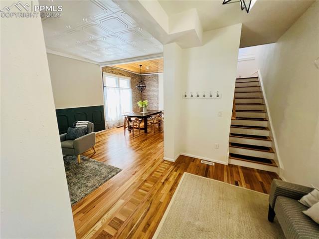 313 E Evans Avenue