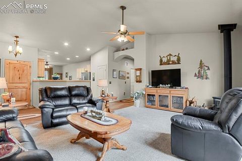 Tiny photo for 9 Kingston Circle, Florissant, CO 80816 (MLS # 6474366)