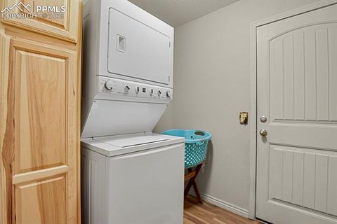 Tiny photo for 9 Kingston Circle, Florissant, CO 80816 (MLS # 6474366)