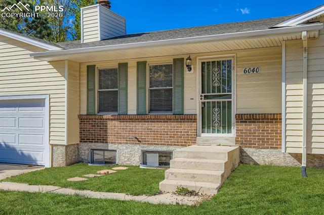 6040 Eagles Nest Court