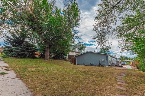 Photo of 735 E Vermijo Avenue, Colorado Springs, CO 80903 (MLS # 5614138)