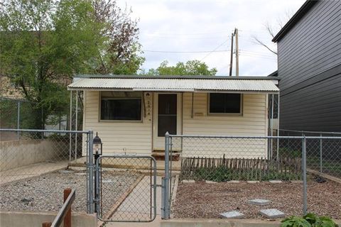 Photo of 2514 W Bijou Street, Colorado Springs, CO 80904 (MLS # 8672629)