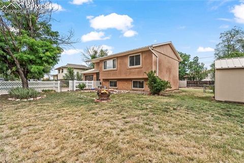 Photo of 1325 Southmoor Drive, Fountain, CO 80817 (MLS # 8370732)