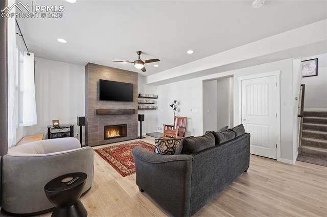 7620 Dilly Dally Way