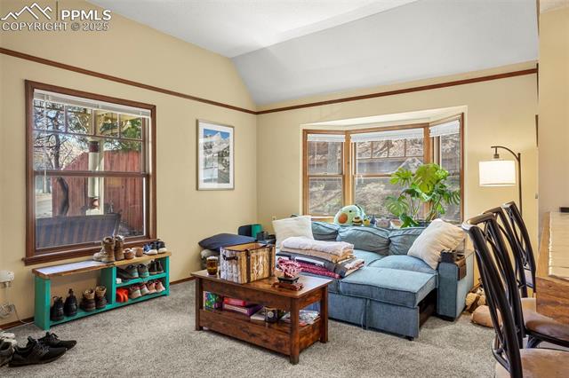 101 Deer Path Avenue