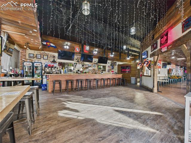 127 N Santa Fe Avenue