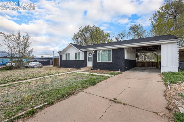 2514 E Bijou Street
