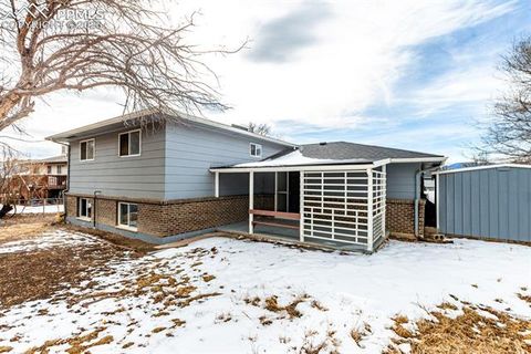 Tiny photo for 427 Quebec Street, Colorado Springs, CO 80911 (MLS # 5753481)