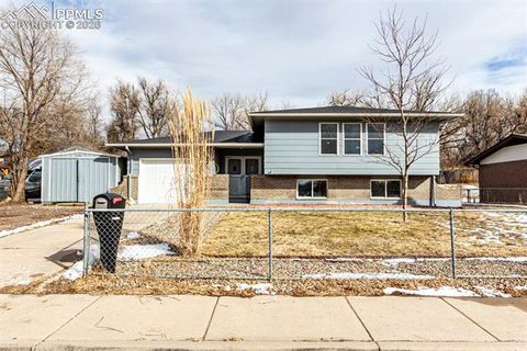 Photo of 427 Quebec Street, Colorado Springs, CO 80911 (MLS # 5753481)
