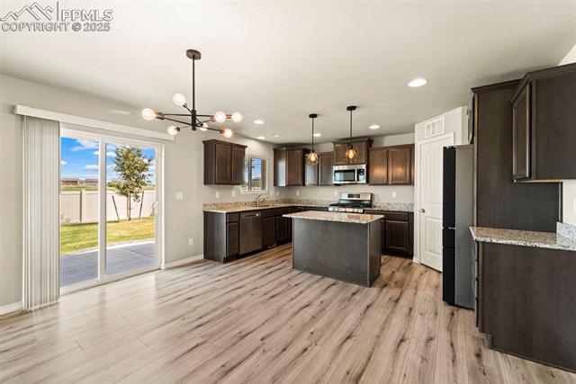 7356 Coppermine Court