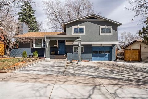 Photo of 1421 Querida Drive, Colorado Springs, CO 80909 (MLS # 1517670)