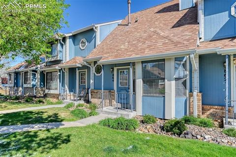Tiny photo for 864 London Green Way, Colorado Springs, CO 80906 (MLS # 3154407)