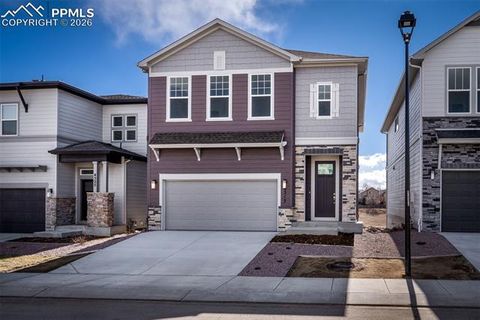 Photo of 4515 Peak Crest View, Colorado Springs, CO 80918 (MLS # 5629160)
