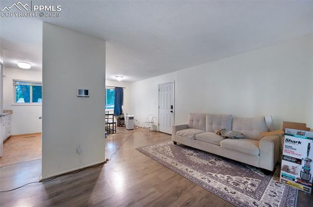 2184 Whitewood Drive