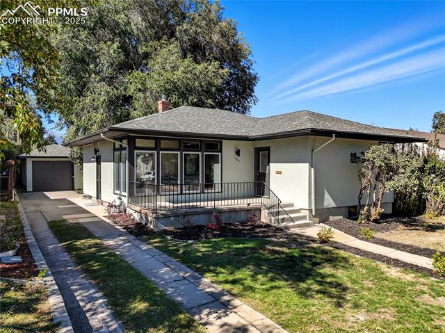 106 Farragut Avenue