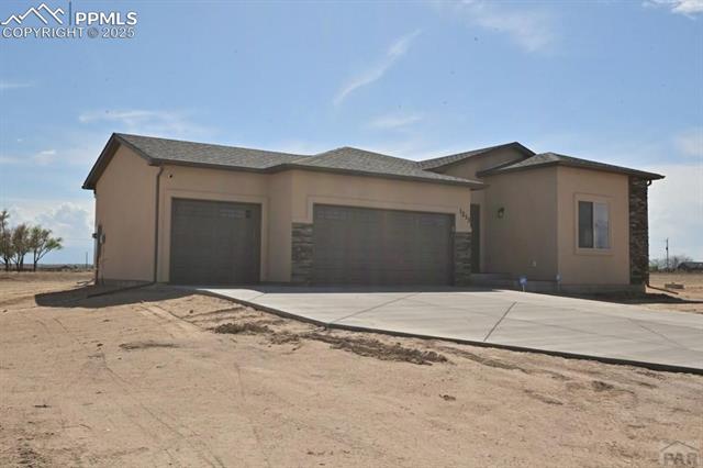 1213 E Tidy Drive